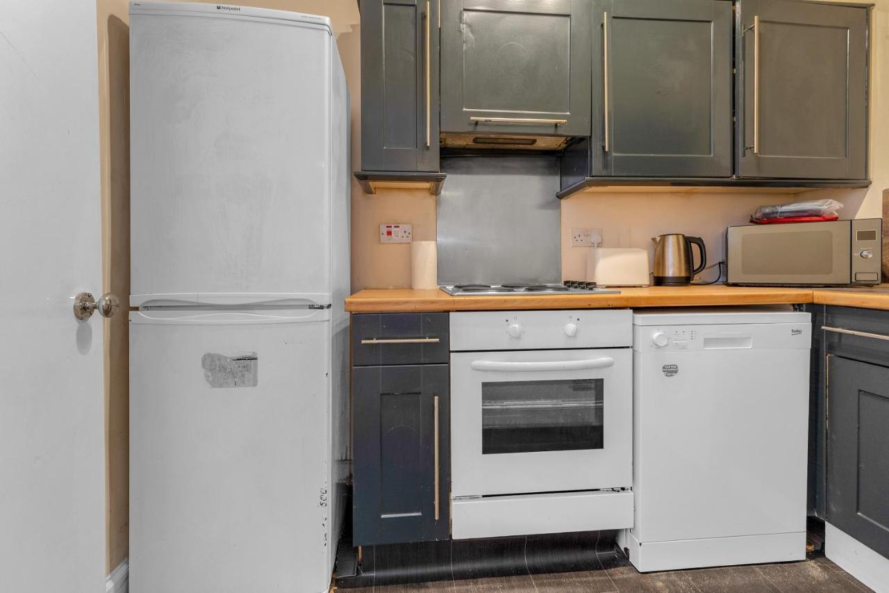 Edinburgh City Centre Jasmine Apartment -Sleeps 7 Bagian luar foto